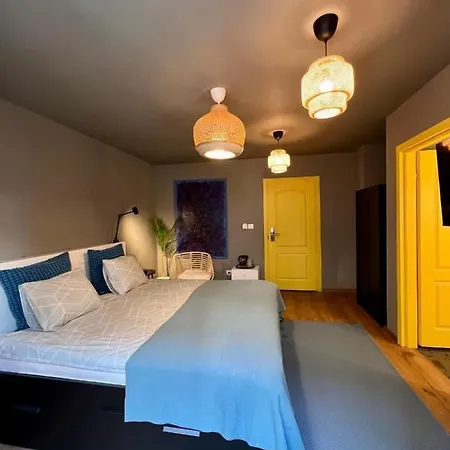 Black Gallo Residences Apart-hotel