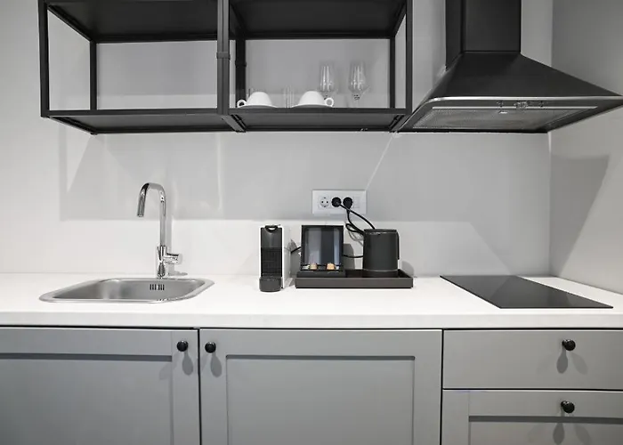 Black Gallo Residences 4*